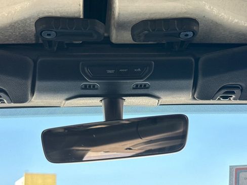 Used 2022 Jeep Gladiator Sport image 23