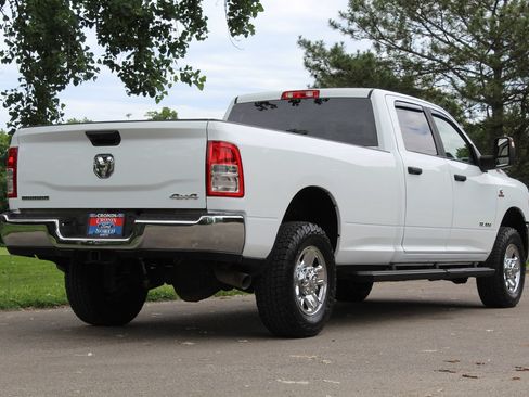 Used 2024 RAM 3500 Big Horn AWD/4WD image 7