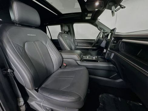 Used 2022 Ford Expedition Max Platinum AWD/4WD image 14