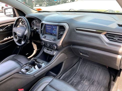 Used 2023 GMC Acadia AT4 w/ Preferred Package AWD/4WD image 13