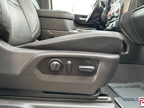 Used 2022 GMC Sierra 3500 Denali image 39