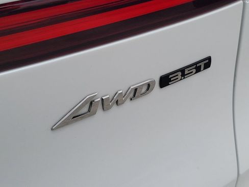 Used 2025 Genesis GV70 3.5T Sport w/ Sport Advanced Package AWD/4WD image 6