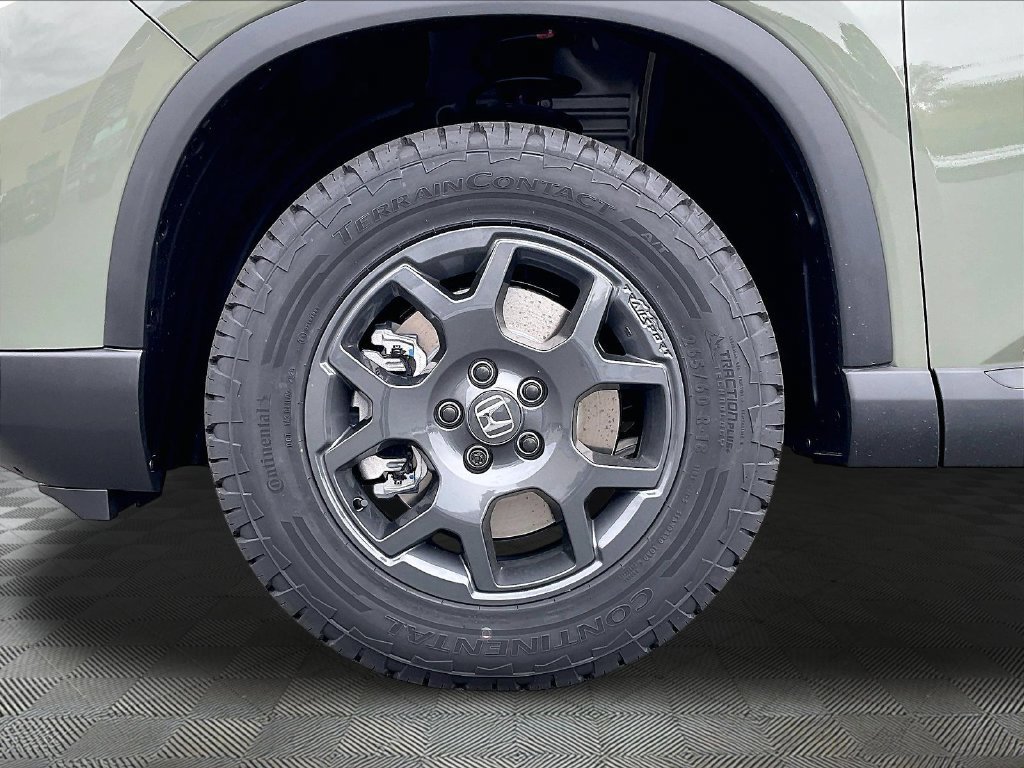 New 2026 Honda Pilot TrailSport image 8