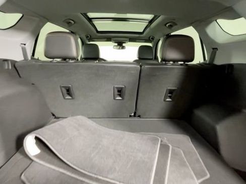 Used 2021 GMC Terrain SLT w/ Elevation Edition AWD/4WD image 14