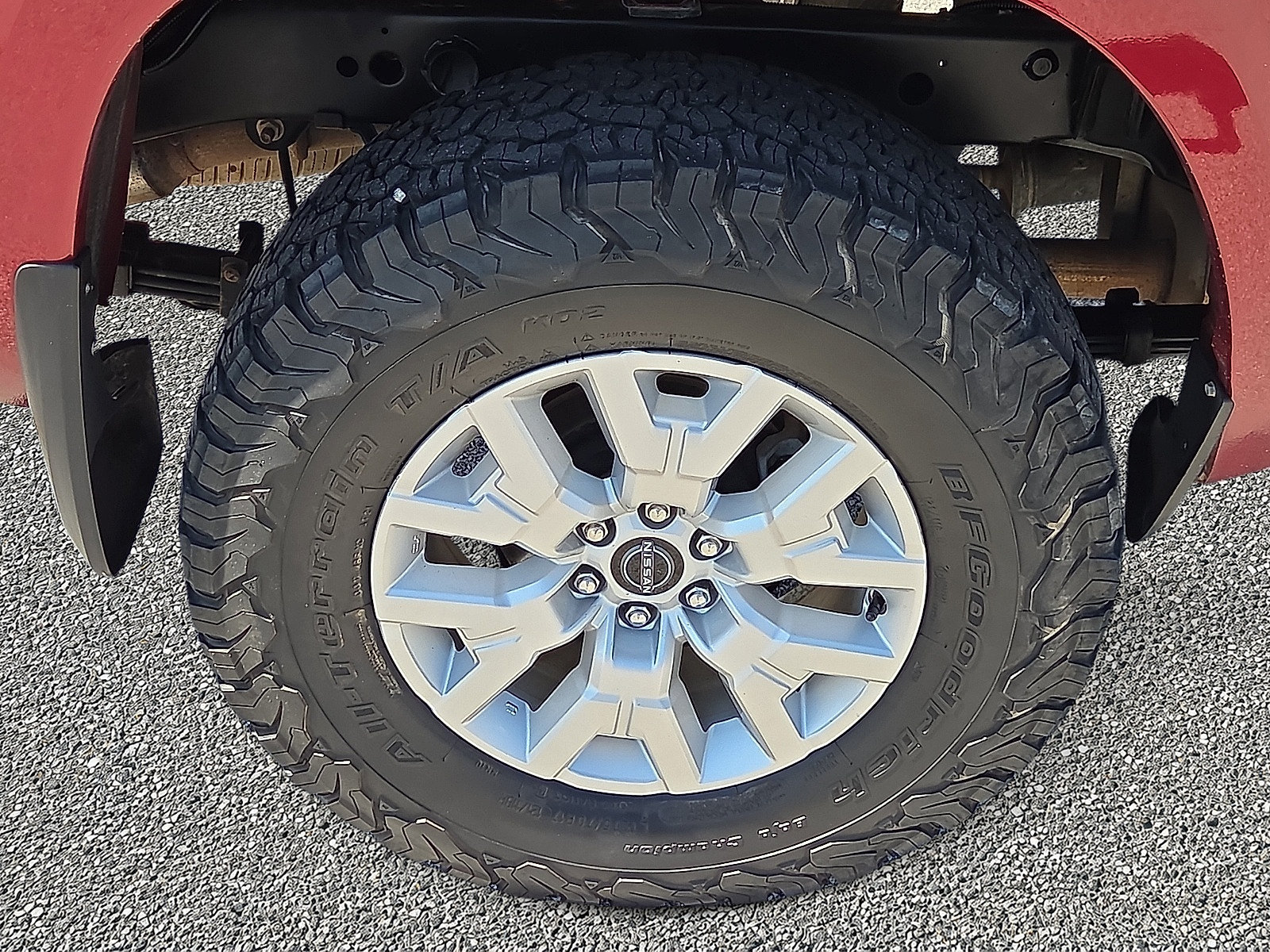 Used 2022 Nissan Frontier SV AWD/4WD image 7
