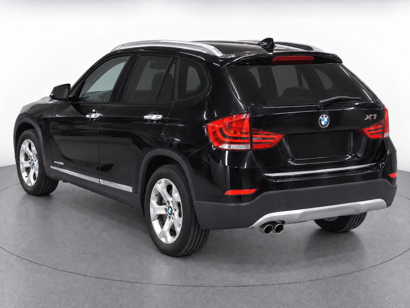 Used 2015 BMW X1 sDrive28i RWD image 7