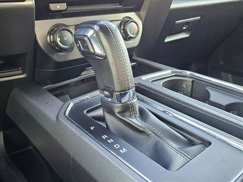 Used 2018 Ford F150 XLT w/ Equipment Group 301A Mid RWD image 11
