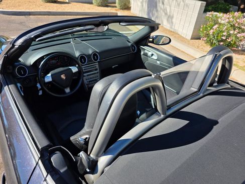 Used 2005 Porsche Boxster RWD image 40