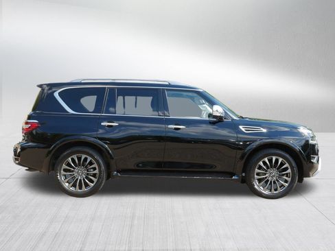 Certified 2024 Nissan Armada Platinum AWD/4WD image 8