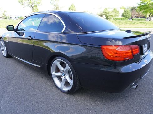 Used 2011 BMW 335i Convertible w/ M Sport Pkg RWD image 5