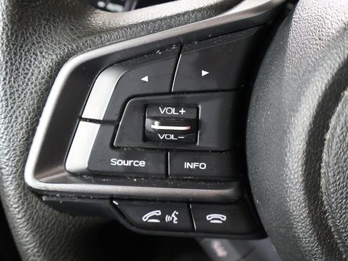 Used 2022 Subaru Impreza 2.0i Premium image 37