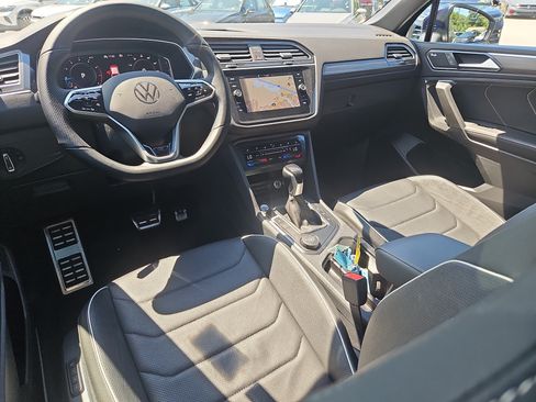 Certified 2023 Volkswagen Tiguan SEL R-Line AWD/4WD image 4