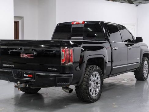 Used 2017 GMC Sierra 1500 Denali image 7