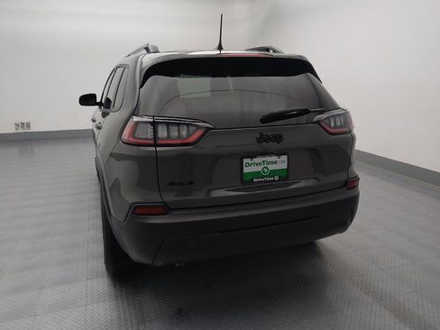 Used 2023 Jeep Cherokee Altitude Lux image 6