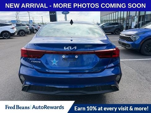 Used 2023 Kia Forte LXS w/ LXS Technology Package FWD image 6