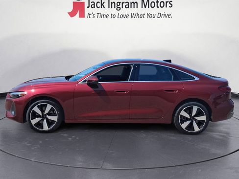 New 2025 Audi A5 2.0T Prestige image 2