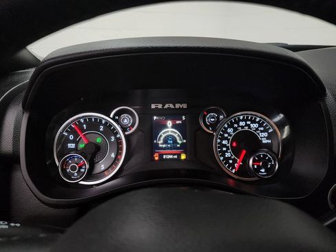 Used 2024 RAM 2500 Big Horn w/ Off Road Package image 14