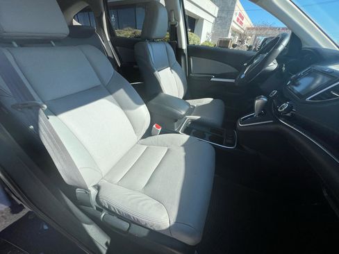 Used 2016 Honda CR-V Touring image 46
