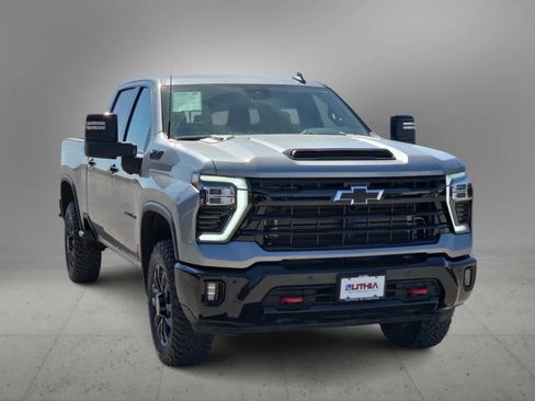 Used 2026 Chevrolet Silverado 2500 LTZ w/ Trail Boss Package AWD/4WD image 2
