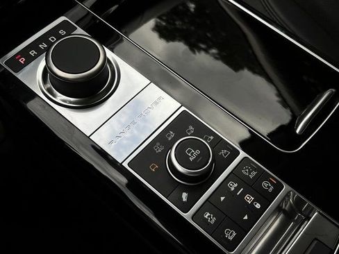 Used 2016 Land Rover Range Rover Supercharged image 33