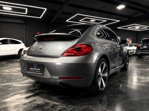 Used 2012 Volkswagen Beetle Turbo FWD image 4