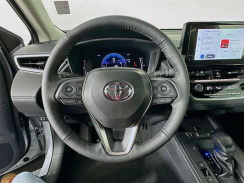 New 2026 Toyota Corolla Cross LE image 11