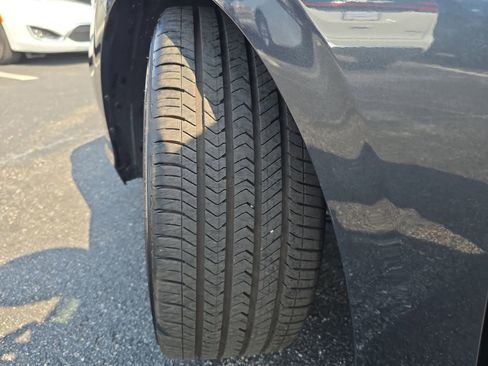 Used 2025 Honda Civic Sport image 28