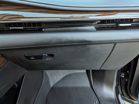 Used 2023 Cadillac Escalade Sport Platinum w/ LPO, Floor Liner Package image 32