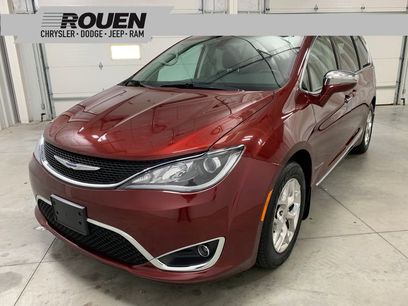 Used 2019 Chrysler Pacifica Limited