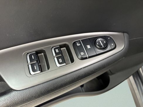 Used 2020 Kia Optima S image 23