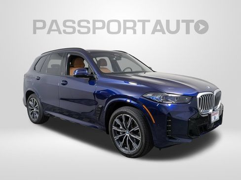 Used 2026 BMW X5 xDrive40i w/ M Sport Package AWD/4WD image 9