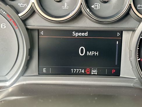 Used 2022 Chevrolet Tahoe LS w/ Driver Alert Package image 15