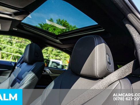 Used 2025 BMW i4 eDrive40 w/ Premium Package RWD image 19
