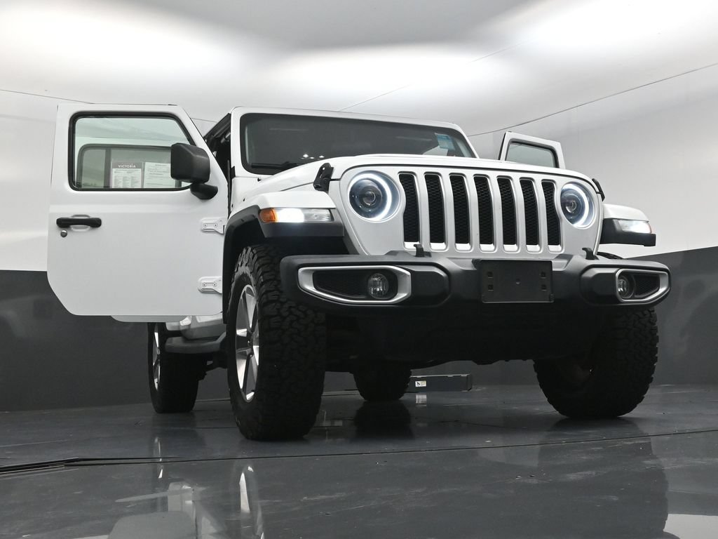 Used 2019 Jeep Wrangler Unlimited Sahara AWD/4WD image 29