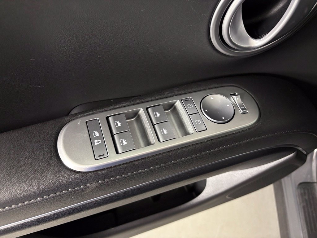 Used 2026 Hyundai Palisade SEL FWD image 14