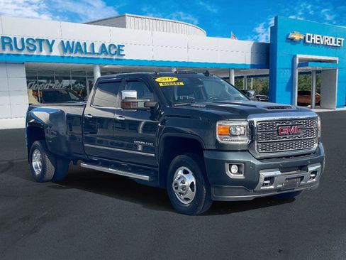 Used 2019 GMC Sierra 3500 Denali w/ Duramax Plus Package image 1