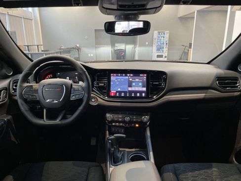 Certified 2025 Dodge Durango GT w/ Blacktop Package image 29