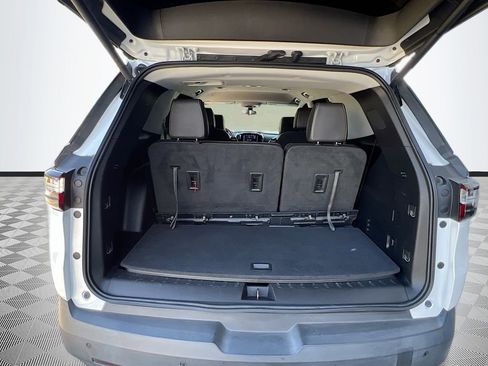 Used 2020 Chevrolet Traverse LT AWD/4WD image 24