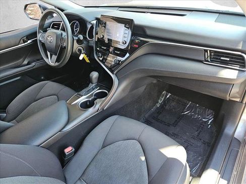 Used 2022 Toyota Camry LE FWD image 25