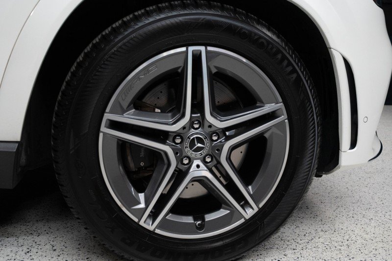 Used 2020 Mercedes-Benz GLE 450 4MATIC image 11