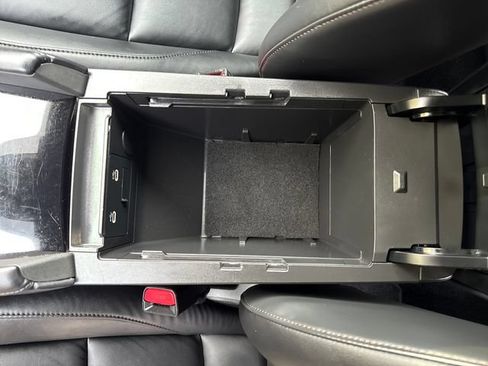 Used 2024 MAZDA MAZDA3 s FWD image 17
