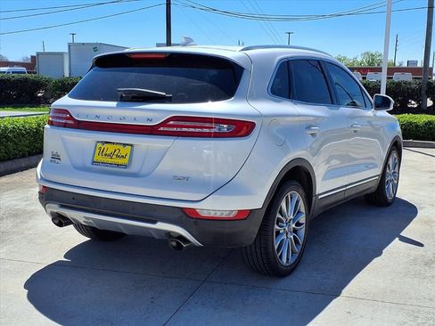 Used 2018 Lincoln MKC Reserve w/ Lincoln MKC Climate Package image 2