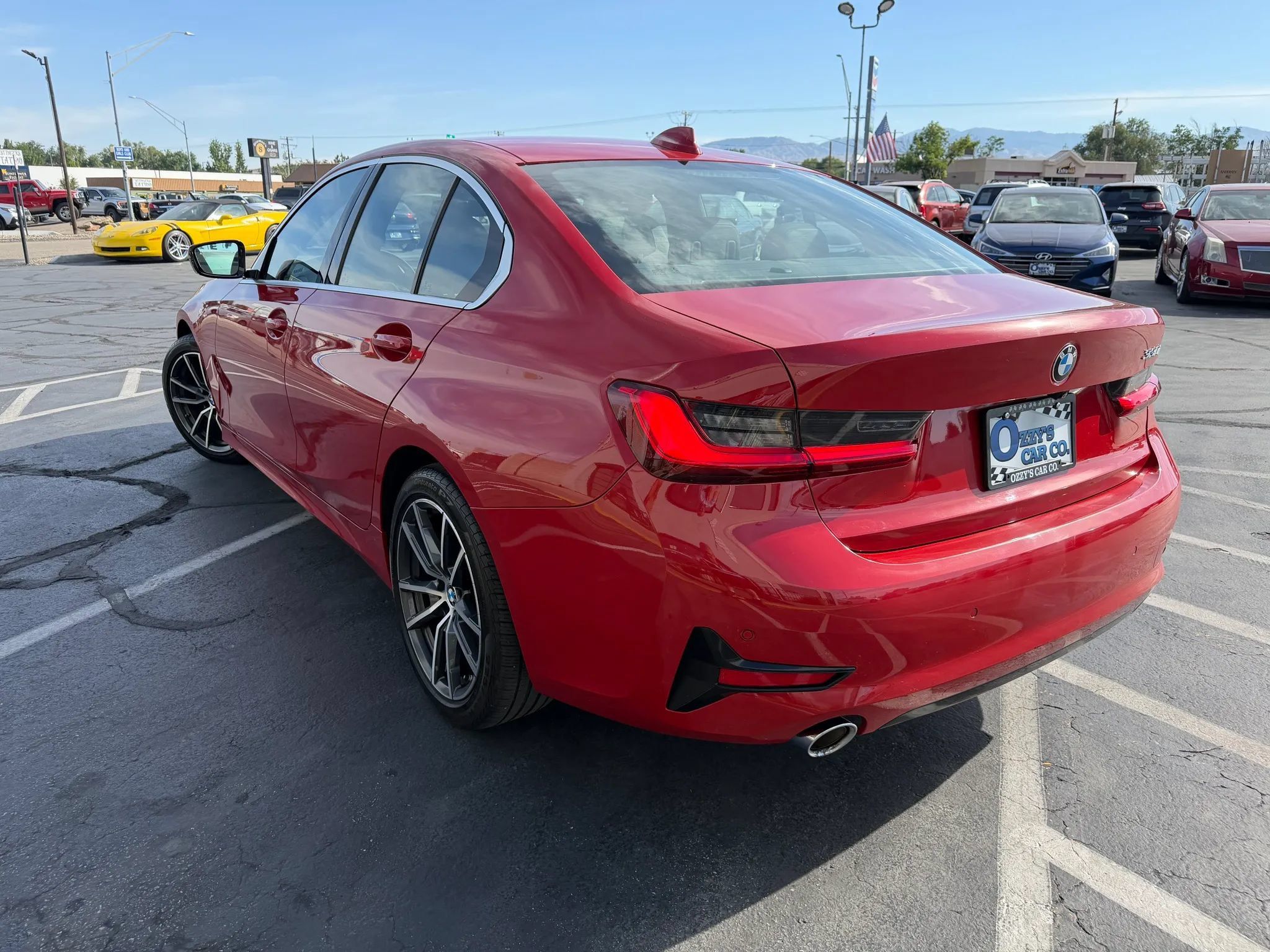 Used 2019 BMW 330i Sedan w/ Convenience Package RWD image 5
