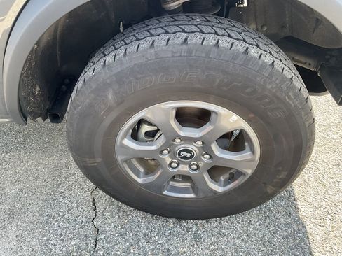 Used 2025 Ford Bronco Big Bend image 11