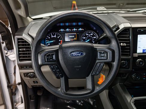 Used 2022 Ford F250 XLT w/ XLT Premium Package image 14