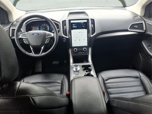 Used 2022 Ford Edge SEL w/ Convenience Package image 10
