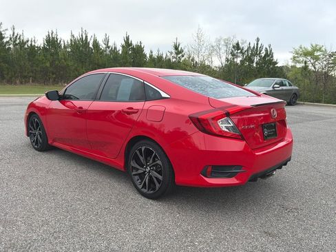 Used 2019 Honda Civic Sport image 9