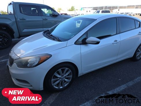 Used 2015 Kia Forte LX w/ Popular Package FWD image 12
