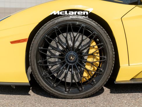Used 2019 Lamborghini Aventador S AWD/4WD image 31