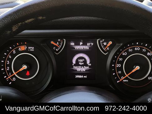 Used 2024 Jeep Wrangler Sport image 16